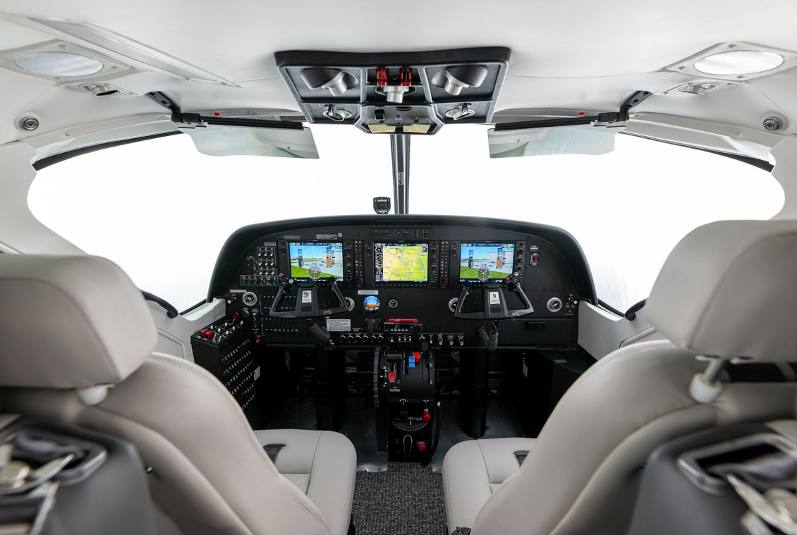 Grand Caravan EX 8